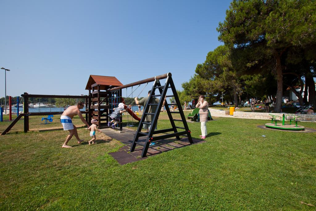 Apartments Galijot Plava Laguna Poreč Exterior foto